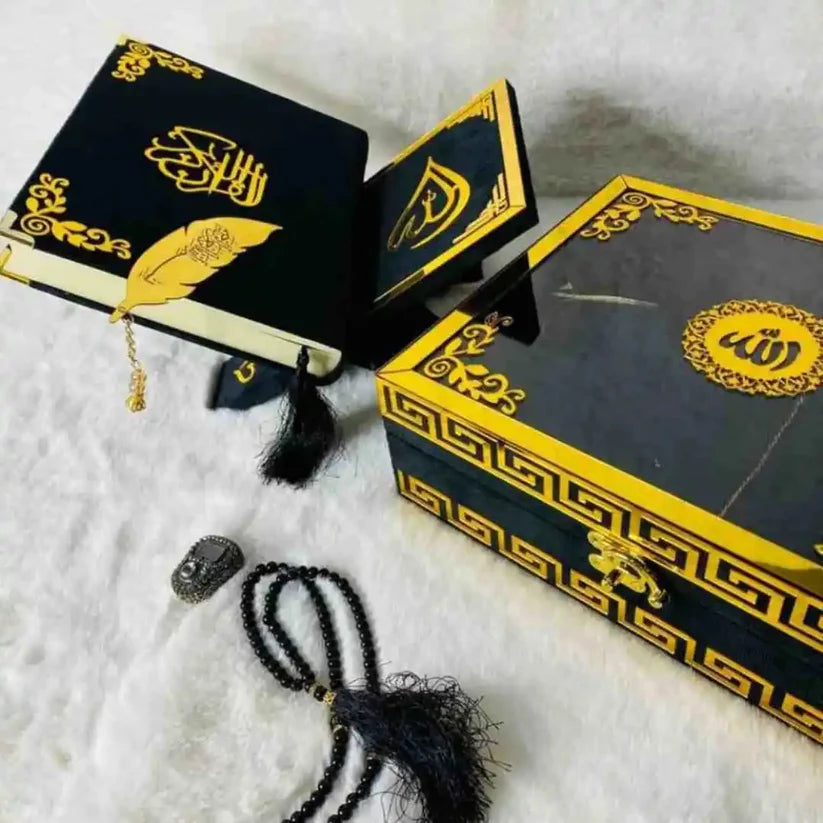 Quran e Pak With Translation (63B)