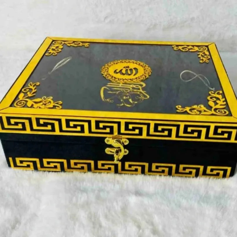 Quran e Pak With Translation (63B)